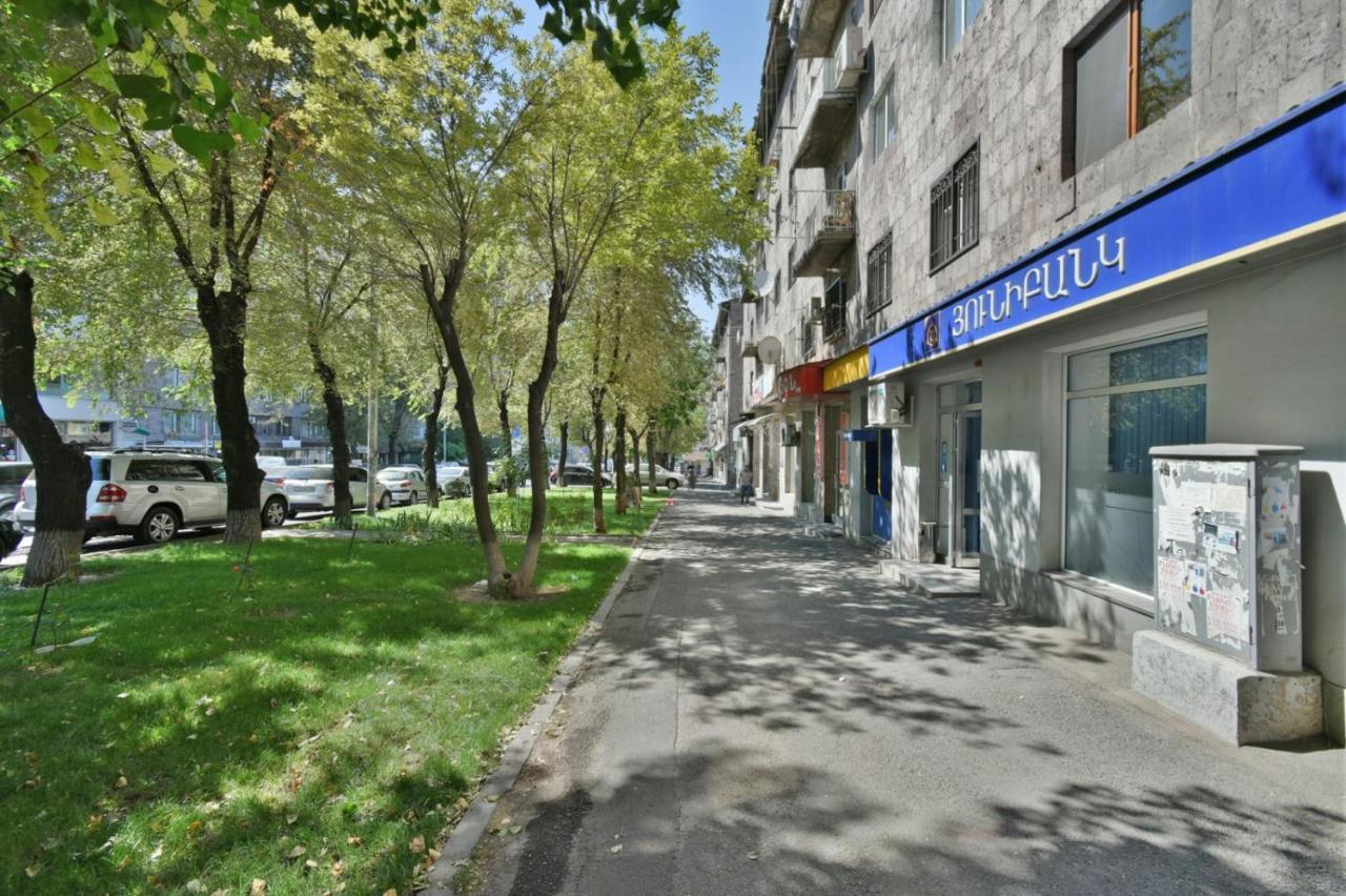 Cozy Apartment Near To The Metro H Kochar 19 Jerevan Buitenkant foto